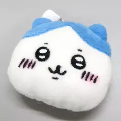 【中古】バッジ・ピンズ ハチワレ なかよしぬいぐるみバッジ 「ちいかわ なんか小さくてかわいいやつ」 ちいかわらんど 対象商品購入特典