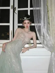 スパンコール付きマーメイドドレス?パーティーで映えるロングデザイン