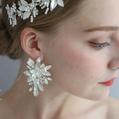 シルバー パール イヤリング ウェディングアクセサリー 結婚式 美しい 真珠