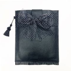iPadケース　黒ボディに黒×白の水玉リボン　タブレットケース