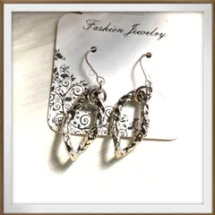 No.767 ハンドメイドピアス　ハンドメイドイヤリング　ピアス　シンプルピアス