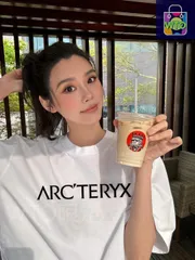 ARC'TERYX（アークタリクス）最新モデル 胸元大ロゴアルファベット 男女兼用カップル向けショートスリーブ T シャツ -WTO輸入1