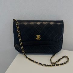 CHANEL（シャネル）マトラッセ チェーンショルダーバッグ 6桁 ラムスキン ブラック ゴールド金具 Wフラップ ヴィンテージ