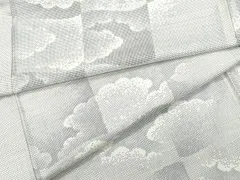 peach様専用躾付き生地 白大島紬の 解き生地から、バイアス