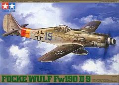 新品】童友社 1/72 塗装済み完成品 フォッケウルフ Fw190D-9 5 - メルカリ