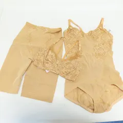 【タグ付き未使用】ダイアナフラワージェンヌコレクションボディスーツ タグ付き未使用】ダイアナフラワージェンヌコレクションボディ