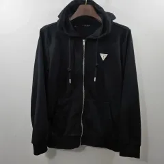 2025年最新】guess ゲス ジップパーカーの人気アイテム - メルカリ