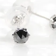 2025年最新】K18WGダイヤスタッド ピアス 0.2CTの人気アイテム - メルカリ