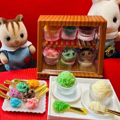 550アイスクリーム屋さんセット⭐️ミニチュアフード　ドールハウス　リカちゃん　バービー　シルバニア　樹脂粘土　ねんどろいど　ブライス　オビツ　ミニチュア　フェイクフード