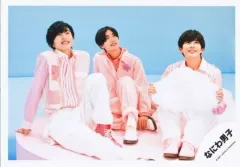 【中古】生写真(ジャニーズ) なにわ男子/道枝駿佑・高橋恭平・長尾謙杜/横型・全身/シングル「初心LOVE(うぶらぶ)」MV＆ジャケ写オフショット/公式生写真