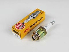 新品・未使用・特価品 NGK B-4 スパークプラグ 1本売り (#00623956)