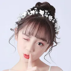 人気商品　フラワー カチューシャ ホワイト パール ヘアバンド ウェディング 結婚式 ヘアアクセサリー 結婚式 誕生日 パーティー 発表会 女の子