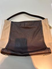 【F6-62】◇ FURLA ハンドバッグ　黒色、ベージュ