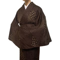 着物リメイク 訪問着単衣 紬地刺繍 草花間道から作務衣 股下79cmまで