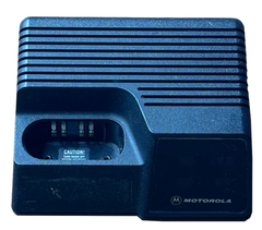 実物　USED MOTOROLA バッテリー充電器