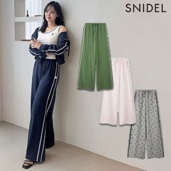 爆速配送】【即納】 アガウド AGAWD トップス 25春夏 Asymmetry