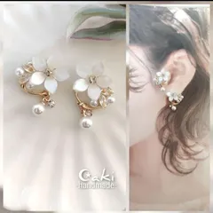 5弁お花✿¨̮白 ピアスorイヤリング♪ハンドメイド