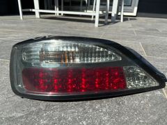 ポルシェ993用レッドテール 倉庫整理品 - メルカリ