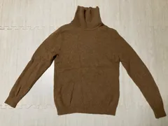ユニクロ　毛100% ハイネックセーター　ブラウン　Ｍサイズ
