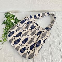 タック入り ふっくら トートバッグ