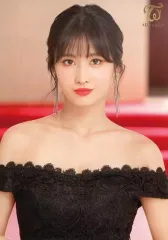 【中古】キャラカード モモ(縦/ドレス/バストアップ) ランダムトレーディングカード 「TWICE DOME TOUR 2019 “#Dreamday”」