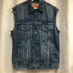 2025年最新】Levi's メンズ ベストの人気アイテム - メルカリ