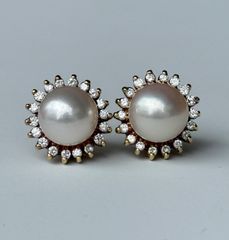 Tiffany&Co.ティファニー 18K パール8.3㎜ ダイヤピアス