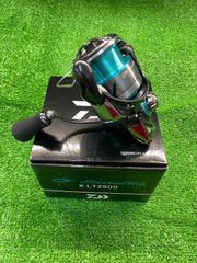 24エメラルダスXLT 2500