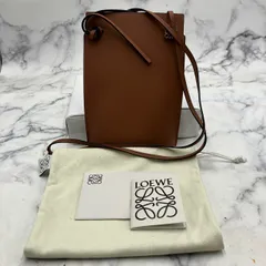 LOEWE ロエベ チャーム カーフスキン アナグラムダイス パズ LOEWE】アナグラム ダイス ポケット カーフ ショルダーバッグ