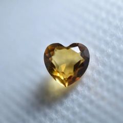 ブラジル産　ハート型　シトリン ブラジル産シトリン0.40ct5.0×5.0mmハート型 - メルカリ