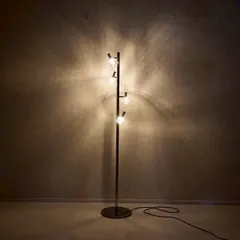 展示品　IDC大塚家具　真鍮　エレガント　フロアスタンド　フロアランプ　照明 Yahoo!オークション -「idc大塚」(フロアスタンド) (照明)の落札