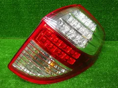 トヨタ　ACA33W　ヴァンガード　前期　右テールレンズ　42-45　ACA38W　241206106