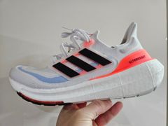 【雷市場（ポンジャン）商品韓国直送】adidas(アディダス) ウルトラブースト ライト 260 ミリ 新品