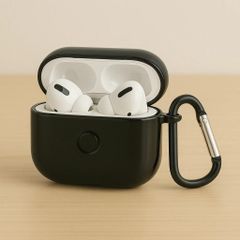 ハードタイプAirPodsケース 光沢ブラック