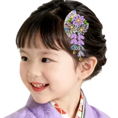 【新品】 [OTAKUMARKET] 髪飾り 七五三 三歳 七歳 子供 753 卒業式 袴 浴衣 和装 鈴付き つまみ細工 着物 髪留め クリップ かわいい ヘアアクセサリー つまみ細工 単品 和風小袋付き 4カラー (パープル)