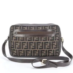 2025年最新】Fendi ショルダーバッグの人気アイテム - メルカリ