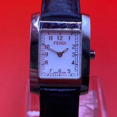 FENDI ホワイトレザー 時計 FENDI フェンディ 2200M リバーシブルケース クォーツ ボーイズ