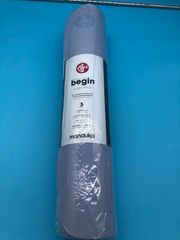 【新品】マンドゥカ(Manduka) ヨガマット 5mm BEGIN ビギン ヨガマット 軽量 厚め リバーシブル 持ち運び ピラティス トレーニングマット エクササイズマット