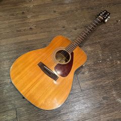 YAMAHA FG-180 赤ラベル1971 人気ヴィンテージギター❗️ - メルカリ