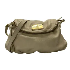 MARC BY MARC JACOBS(マークバイマークジェイコブス) ショルダーバッグ クラシックQナターシャ ベージュ レザー