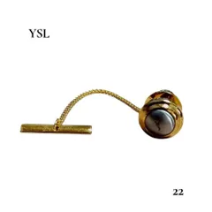 YSL イヴサンローラン タイタック ゴールド チェーン付 ロゴ入り