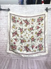 pierre cardin｜ピエールカルダン 大判スカーフ ショール ストール 花 フラワー シルク オフホワイト系 76×76