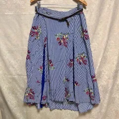 新品　タグ付き　大きいサイズ　4L ストライプ　花柄　ロングフレアスカート 青