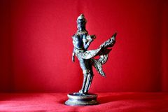 仏教コレクション・タイ王国の雑貨【キンナリー像　緊那羅　タイの神様　レア仏像】