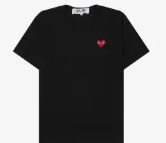 遊びます COMME des GARCONS(コム・デ・ギャルソン) 赤 ハート Tシャツ 黒