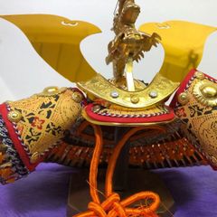 久月】五月人形 兜 ガラスケース 富士山背景 オルゴール付き 極美品