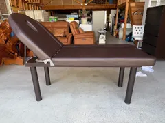 折りたたみ式マッサージベッド　ブラウン【中古】 wf30587801.jpg