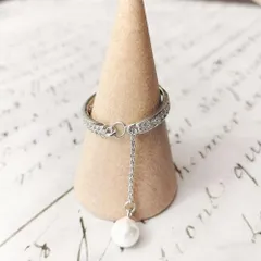 131M【揺れる/SV925】フリーリング　人工パール　チェーン　個性的　シルバー 一粒　華奢　上品　大人　落ち着いた　エレガント　清楚　普段使い　フォーマル　結婚式　デート　レディース　ギフト　プレゼント　高見え　シルバー　オープンリング　フリーサイズ