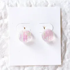 No.270　レジン　オーロラ　バカラネイル風　丸型　ぷっくり　ピアス　イヤリング