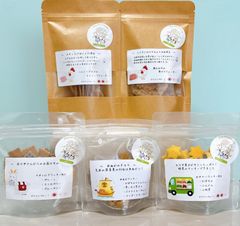 〈犬と猫の無添加おやつ専門店〉犬用　おやつ　米粉クッキーと鶏ジャーキー5点セット